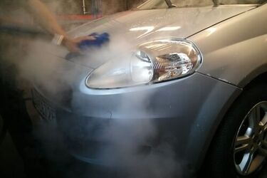 Ekologicznie i skutecznie: nowa metoda mycia auta już w Białymstoku