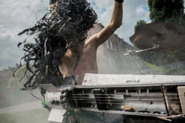 Bombardowanie dźwiękiem. Performance w przestrzeni miasta