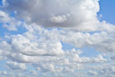 Pogoda na dziś: wietrznie i wilgotno