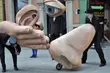 Oczy, nos, uszy i dłoń pomaszerują przez Białystok