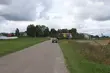 Dziecko wbiegło wprost pod koła samochodu. 3-latek trafił do szpitala