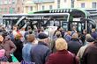 Tłumy białostoczan przyszły oglądać pierwszy w mieście autobus hybrydowy [ZDJĘCIA]