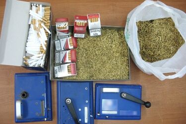 Policjanci zlikwidowali dwie domowe fabryki papierosów