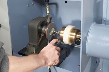 Turbosprężarka w aucie. Jak dbać, aby uniknąć kosztów?