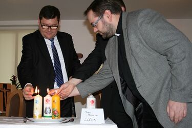 "Rozjaśnij dzieciom przyszłość". Wigilijne świece nadzieją dla ubogich
