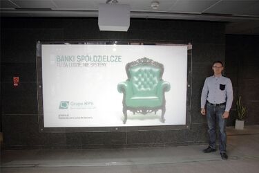 Firma z Białegostoku zbudowała największy w Polsce ekran projekcyjny