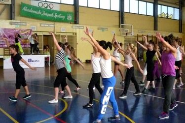 Instruktor fitness i operator koparki. Bezpłatne szkolenia zawodowe