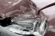 Opel uderzył w drzewo. Pasażer zginął na miejscu