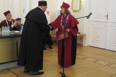35 nowych doktorów na UwB
