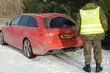 Kradzione sportowe audi porzucone nad jeziorem