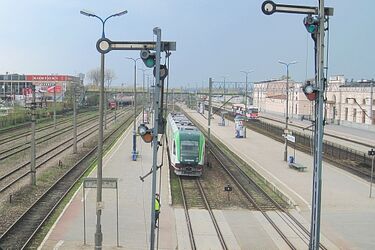 Minister Bieńkowska: nie zapadły decyzje nt. likwidacji połączeń  Białystok-Warszawa