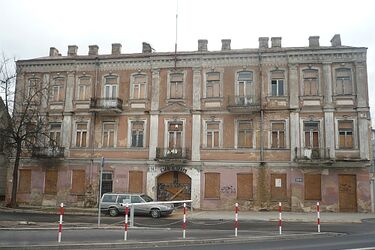 Kamienica przy ul. Dąbrowskiego 14 sprzedana