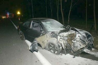 Motocyklista uderzył w BMW. 21-latek zginął na miejscu