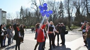 Sukcesy i porażki na pierwszy dzień wiosny. Happening przy Dramatycznym [ZDJĘCIA]