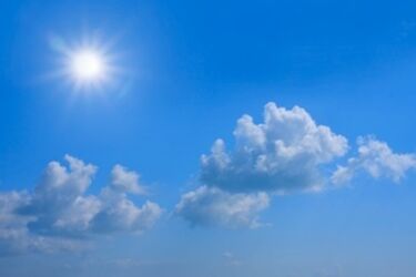 Weekend będzie słoneczny i dość ciepły. Deszcz możliwy dopiero w niedzielne popołudnie