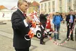 Maluch, balony i ogromny łańcuch. Atrakcje na majowy weekend  