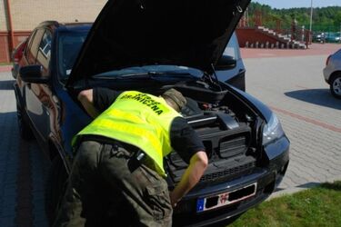 Jechał kradzionym BMW. Auto jest warte ponad 200 tysięcy złotych