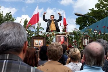 Wałęsa. Człowiek z nadziei. Białystok odwiedzi Robert Więckiewicz [WIDEO]