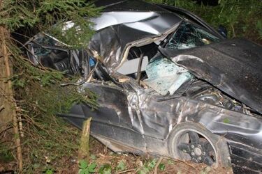 Pijany 26-latek wjechał do rowu. Mężczyzna stracił prawo jazdy