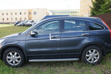 Honda z podrobionymi dokumentami. Kierowca miał kluczyki do innych aut