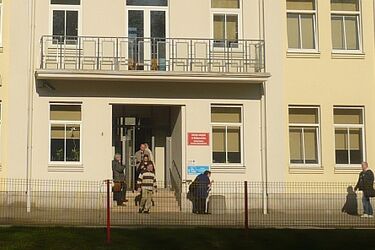 Nie trzeba iść na pocztę czy do banku. W urzędzie stanął opłatomat
