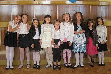 Zabrzmiał ostatni dzwonek w szkołach. Rozpoczęły się wakacje