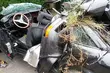 Audi wyprzedzało motocykl. Nie żyje 22-letni pasażer auta