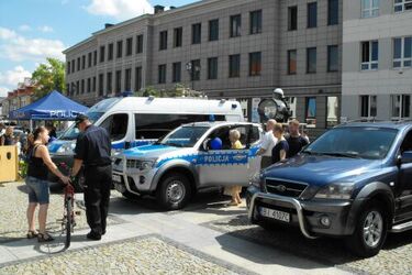 Pokaz musztry, awanse i piknik rodzinny. Podlaska policja świętowała 95. rocznicę powstania