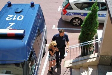 Pobiła i okradła właścicielkę domu. 24-latka zatrzymana