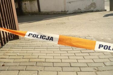 Zagadkowa śmierć. Ciało leżało przy szpitalu