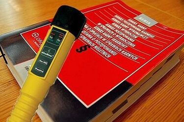 Pijany kierował ciągnikiem. Kłopoty samorządowca