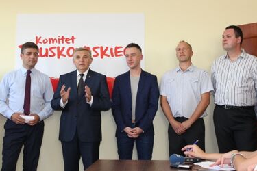 Komitet wyborczy Tadeusza Truskolaskiego rozrasta się
