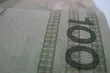 Podrabiał banknoty 100-złotowe. Fałszerz zatrzymany