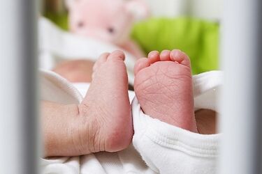 Śmierć noworodka. Śledczy stwierdzili, że dziecko urodziło się martwe