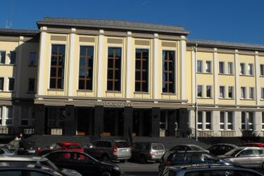 Burmistrz z prawomocnym wyrokiem nadal jest na stanowisku. Nie opłaca się wybierać nowego