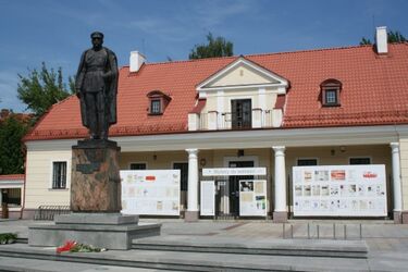 Magistrat na Rynku Kościuszki? Miasto zajmie budynek Archiwum