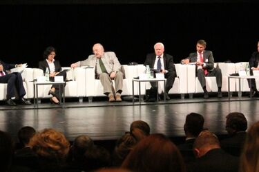 Bronisław Komorowski i Jerzy Buzek mówili w Białymstoku o wyzwaniach dla Polski Wschodniej i UE