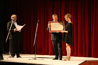 Dyplomy, odznaczenia, kwiaty. Teatr Dramatyczny świętował jubileusz
