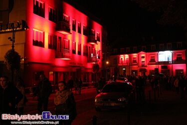 Taniec z ogniem, świetlne murale i iluminacje budynków. Sukces Lumo Bjalistoko [ZDJĘCIA]