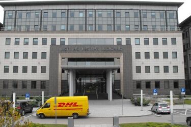 Rozprawy punktualne, ale brudne WC i wąskie korytarze. Raport o białostockich sądach 