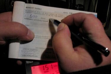 Zobacz, jakie są najkosztowniejsze wykroczenia drogowe