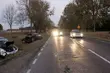 Wypadek podczas wyprzedzania. Dwie osoby w szpitalu