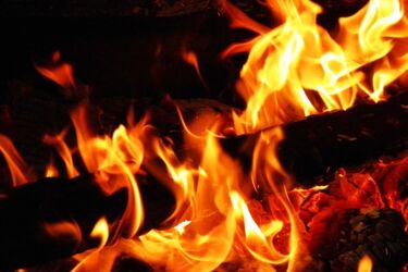 Śmierć w płomieniach. Nie żyje 56-letni mężczyzna