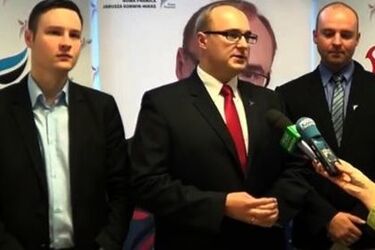 Przedwyborcze sondaże kłamią? Nowa Prawica uważa, że podawane dane są nieprawdziwe