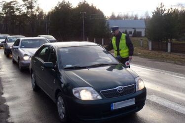 Trwają świąteczne wyjazdy. Na drogach jest więcej policji