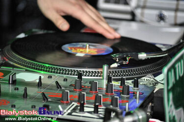 Zabawa w słuchawkach. Silent Disco w Zmianie Klimatu