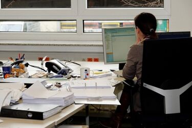 Ofert pracy jest ostatnio mniej. Sprawdź, w jakich branżach można liczyć na zatrudnienie