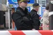 Ul. Transportowa. Półnagi meżczyzna leżał na trawniku i krzyczał, że się zabije