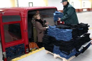 Odzież z przemytu trafiła do Towarzystwa Przyjaciół Dzieci