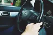 Jeździsz do pracy służbowym samochodem? Musisz zapłacić podatek